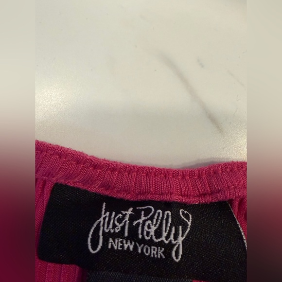 Bright Fuchsia top - Picture 2 of 4